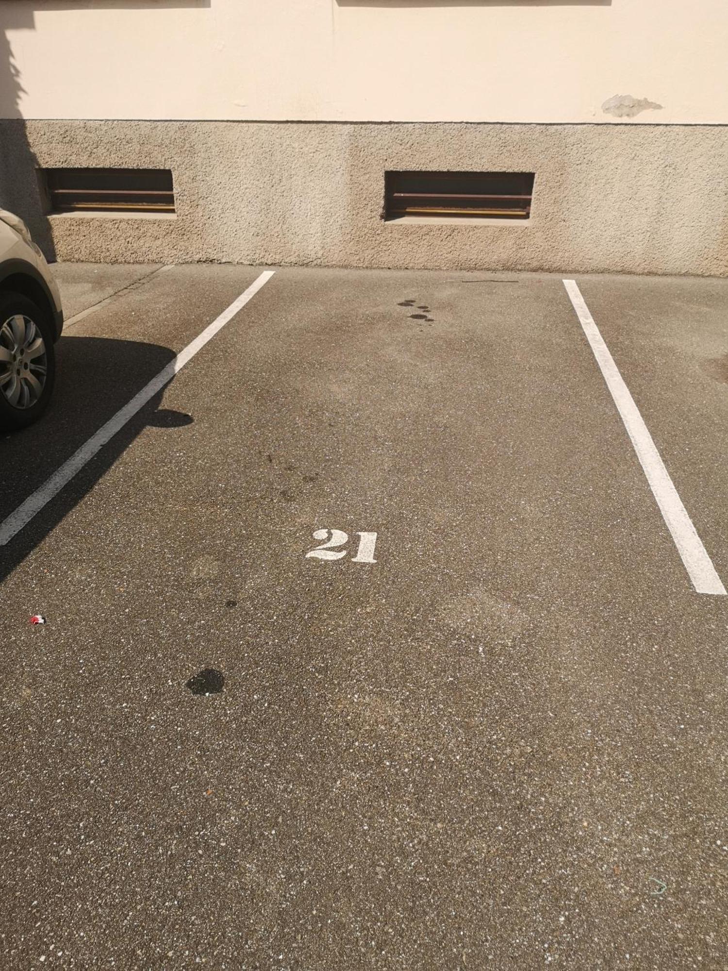 Bel Appartement, Grand Balcon Et Parking Prive Sélestat Exteriör bild
